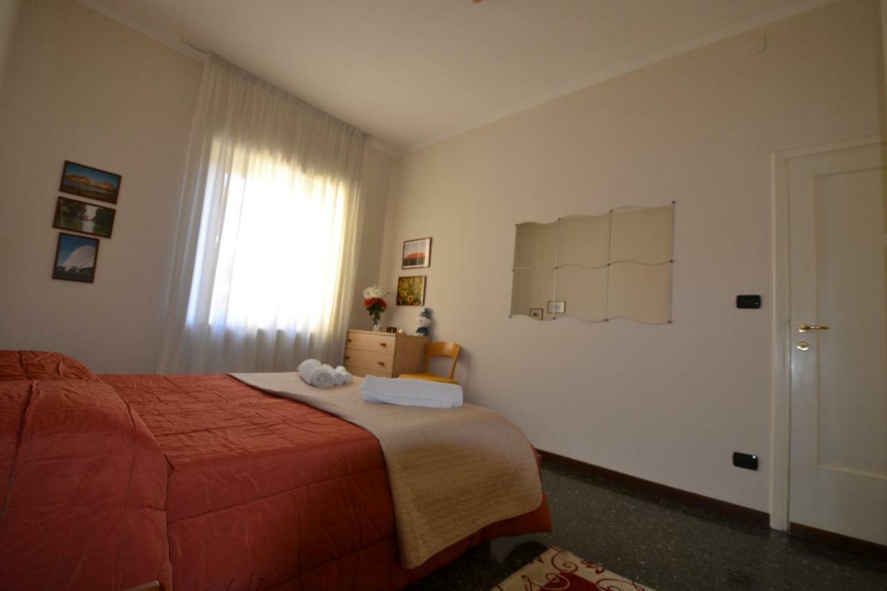 Apartment Magenta