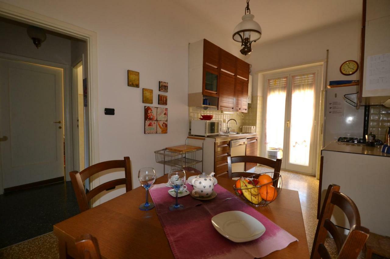 Apartment Magenta